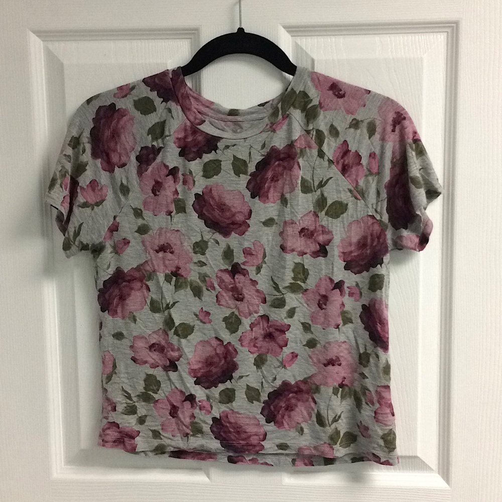 AEO Floral Cropped T-Shirt